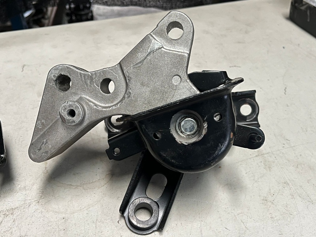 Soportes de transmisión para Toyota Rav4 FWD 2.5L 2009-2012.