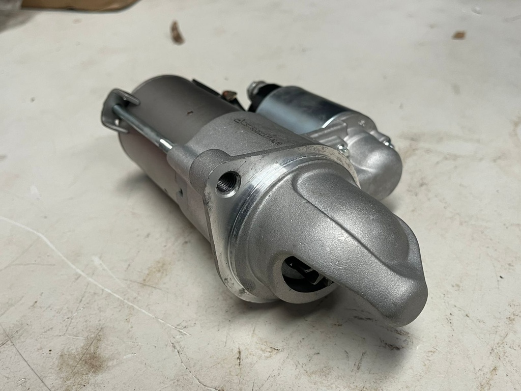 Arrancador de 11 dientes para Hyundai Santa Fe L4 2.4L 2010-2014 / Sonata L4 2.4L 2009-2014.