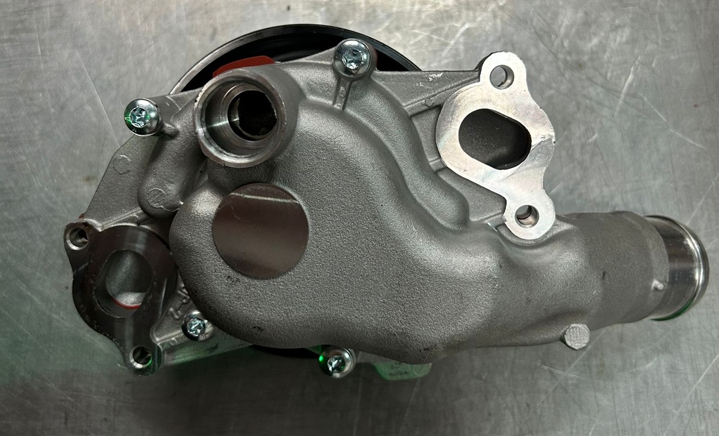 Bomba de agua Land Rover Discovery 2017 al 2020 L4 2010 al 2016 Range Rover Sport 2010 al 2019