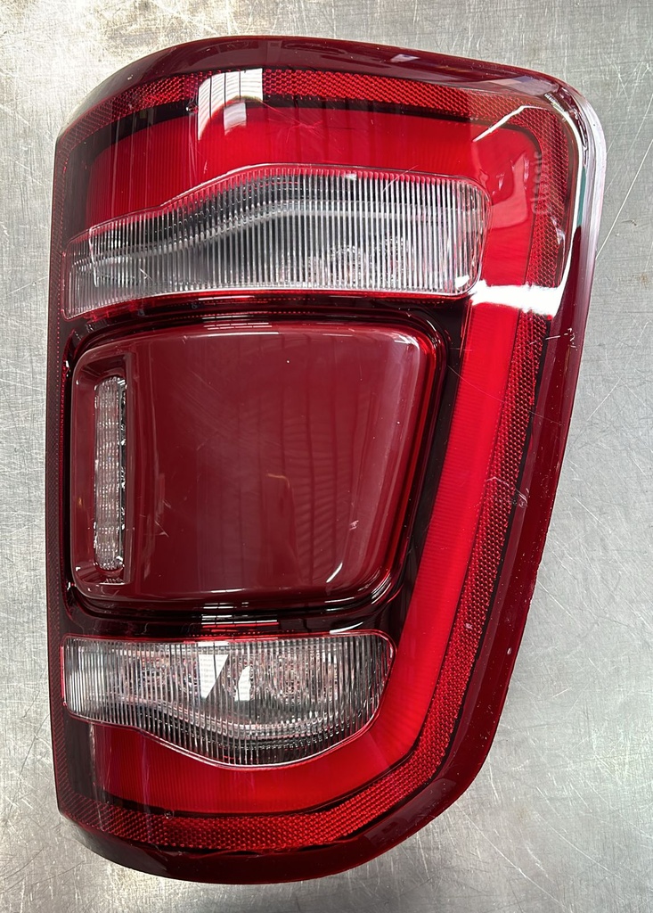 Luz trasera izquierdo para Dodge RAM 1500 2019-2023