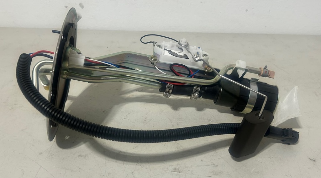 Bomba de combustible para Ford 4.2L / 4.6L / 5.4L F150 1997 a 1998 / F250 1998