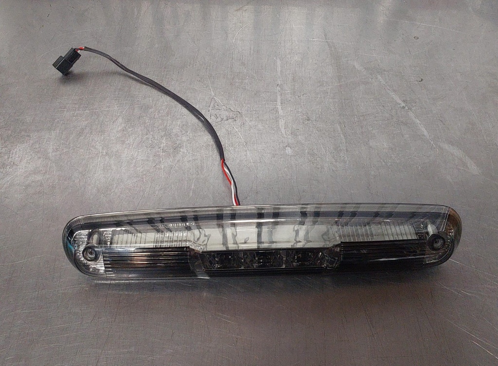 Tercera luz de freno ahumada Chevrolet Silverado 1500/2500/3500 1999-2006