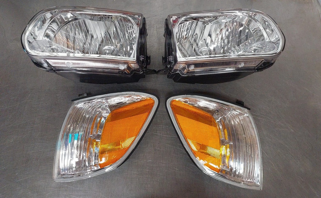 Luces delanteras para Toyota Tundra 2005-2006