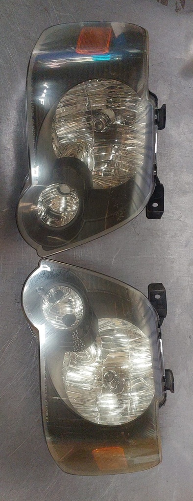 Luces delanteras para Ford Explorer 2006-2010