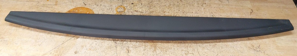 Tapa protectora trasera para RAM 1500 2009-2018