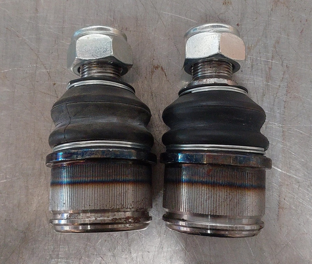 Rótulas inferiores para RAM 2500 / 3500 1994 a 1999 / Ford Excursión 2000 al 2005 / F250 / F350 / F450 Super Duty 1999 al 2019Duty 1999-2019