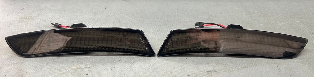Luces laterales delanteras para Chevrolet Camaro 2016-2020