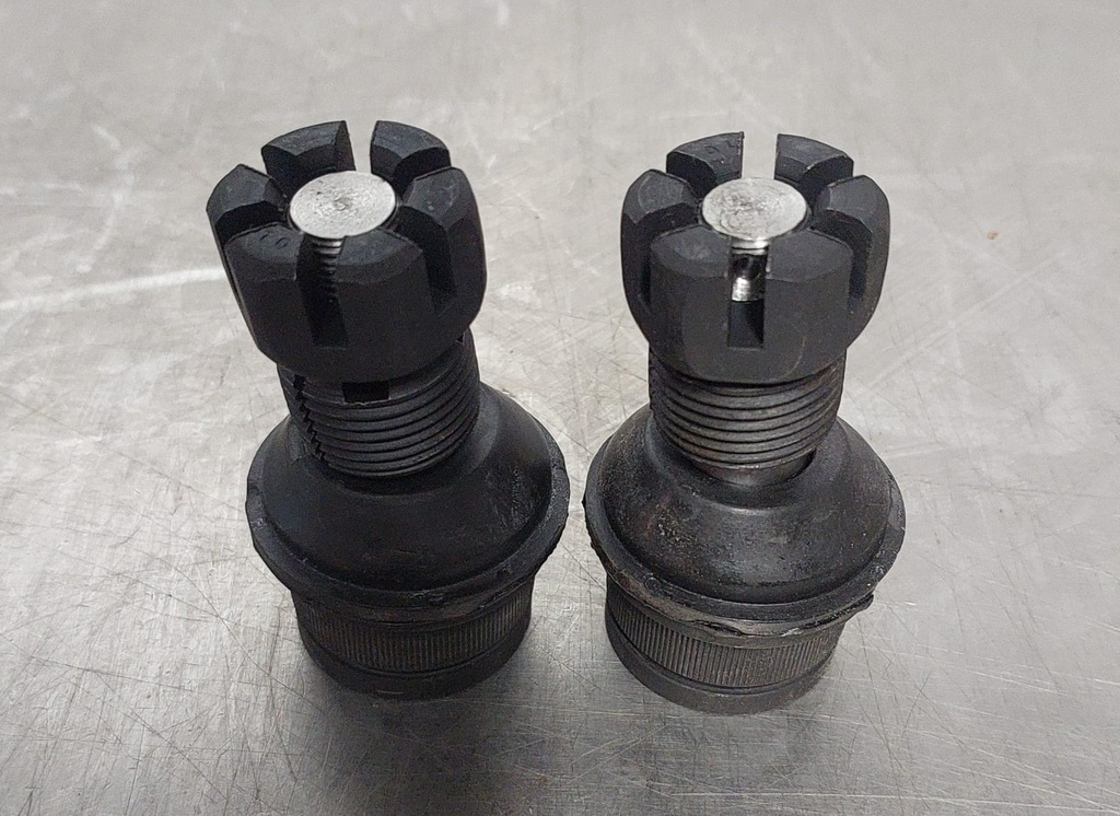Rótulas de suspensión delanteras inferiores para Jeep Wrangler / Cherokee / Comanche / Wagoneer 1984-1989