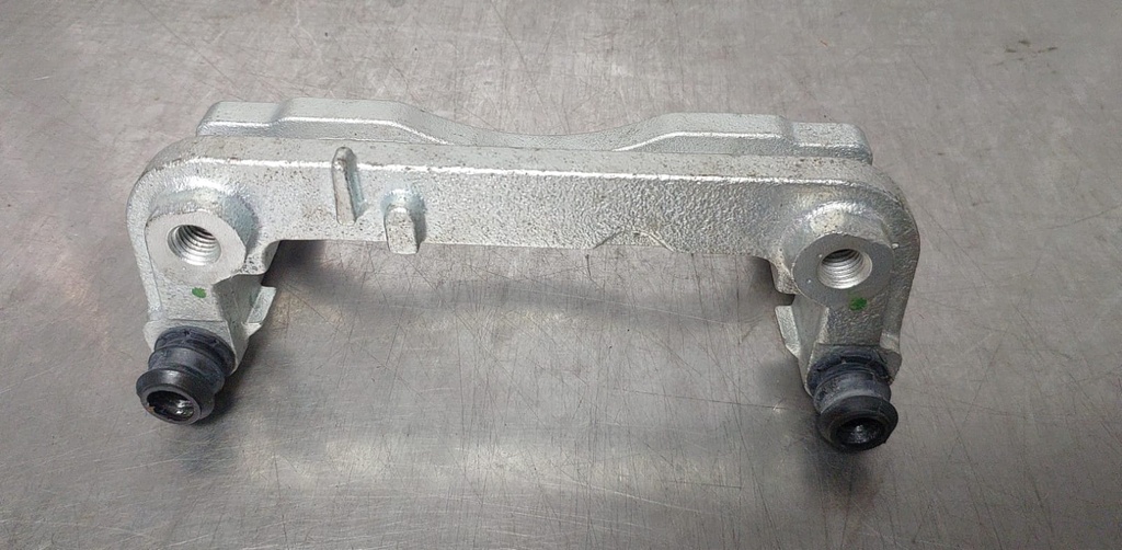Base de caliper para Chevrolet Silverado / Avalanche / Tahoe / Suburban  2007-2018