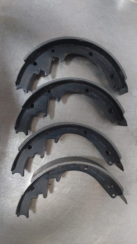 Zapatas de freno traseras para Jeep CJ7 1978-1981