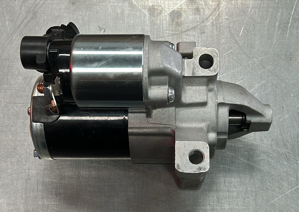 Arrancador de 11 Dientes Chevrolet Silverado / Avalanche / Tahoe / Express / GMC Sierra 1999-2009. (6.0L / 6.2L)