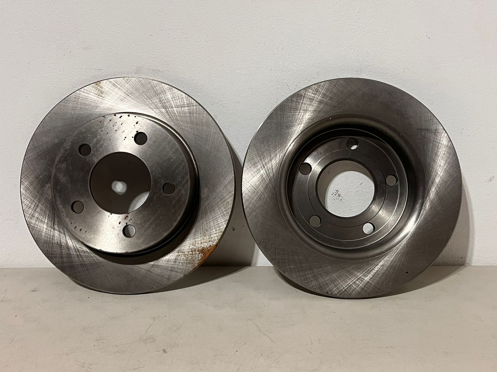 Discos Traseros Sólidos para Mazda 3 2004-2013.