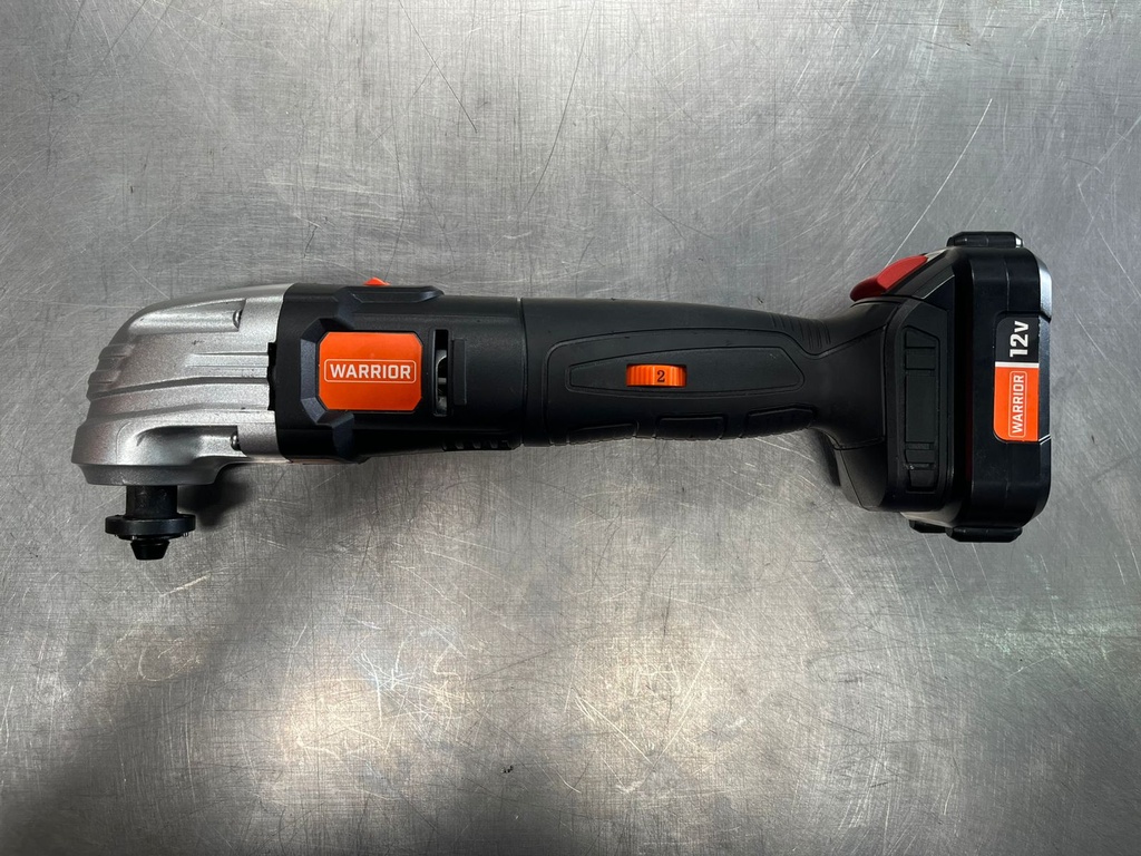 Osciladora inalámbrica con batería de 12V.