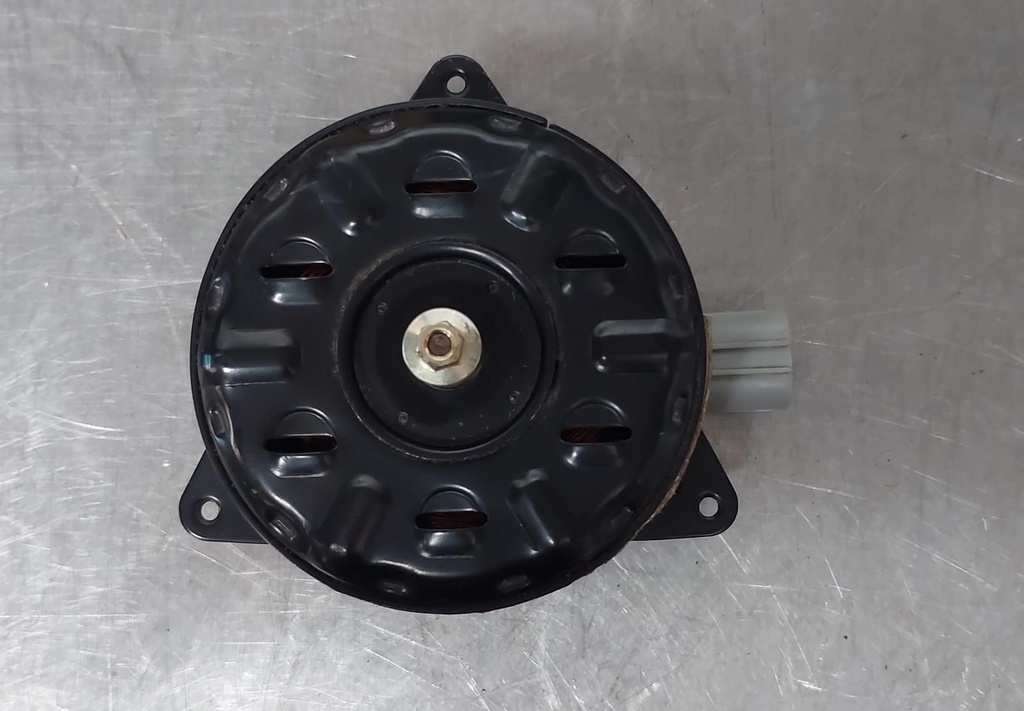 Motor de ventilador del radiador para Toyota RAV4 / Camry / Yaris / Echo 2001-2015