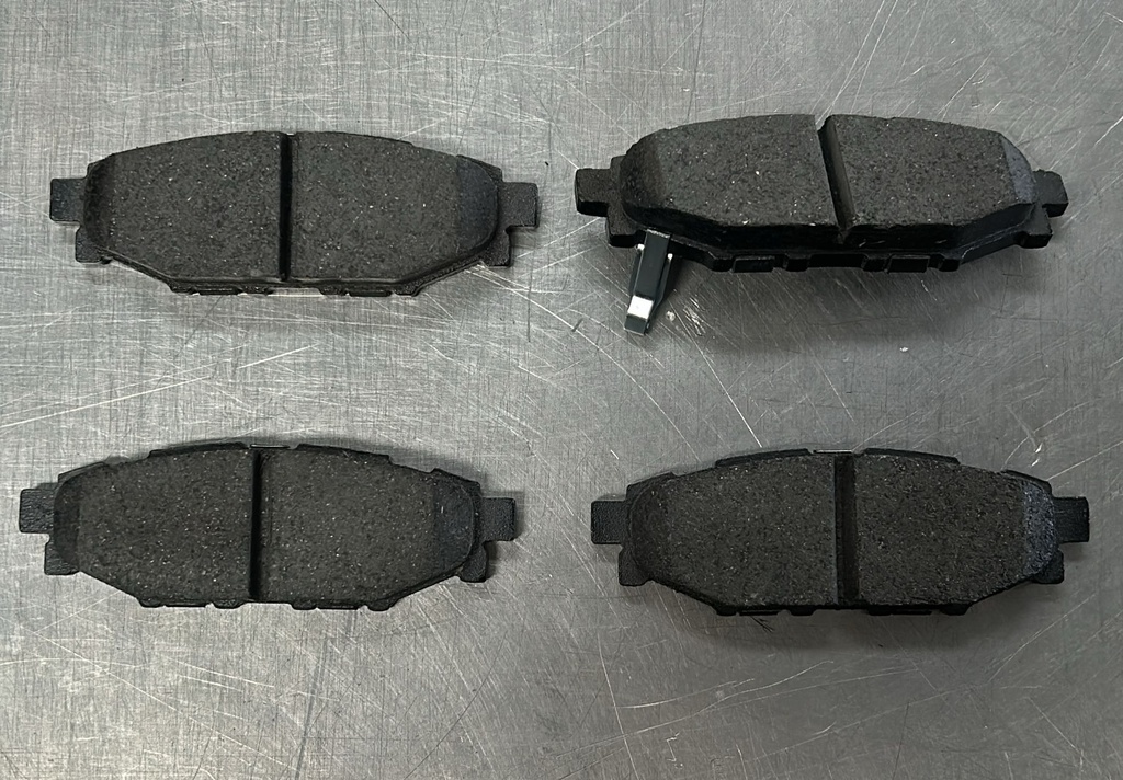 Pastillas Traseras Cerámicas Subaru Impreza 2010-2022 / Legacy 2010-2014 / Outback 2010-2014 / Forester 2011-2018 / WRX 2012-2021.