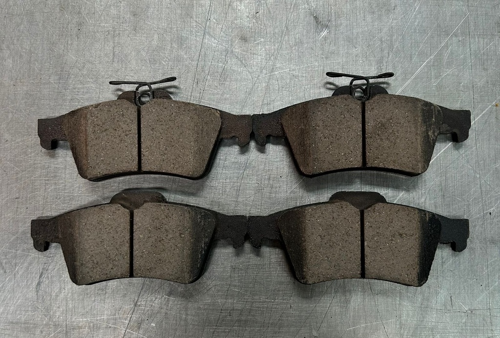 Pastillas traseras para Ford Escape 2013 al 2016 Focus 2012 al 2018