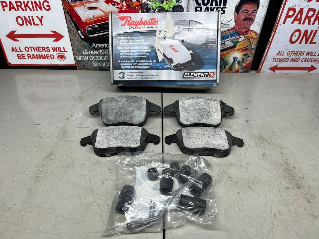Pastillas Semi Metálicas Audi Q3 2015-2018 / Q3 Quattro 2015-2018 / Volkswagen Passat 2015-2020 / Tiguan 2015-2017.