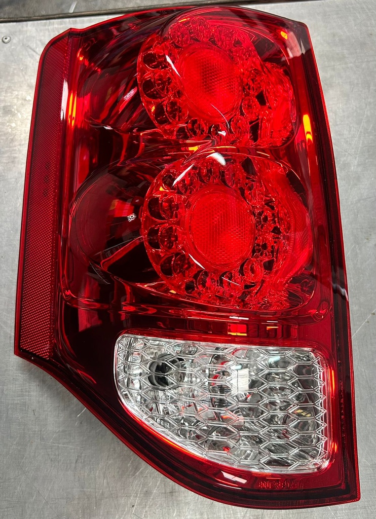 Luz trasera izquierda para Dodge Grand Caravan 2011 al 2020