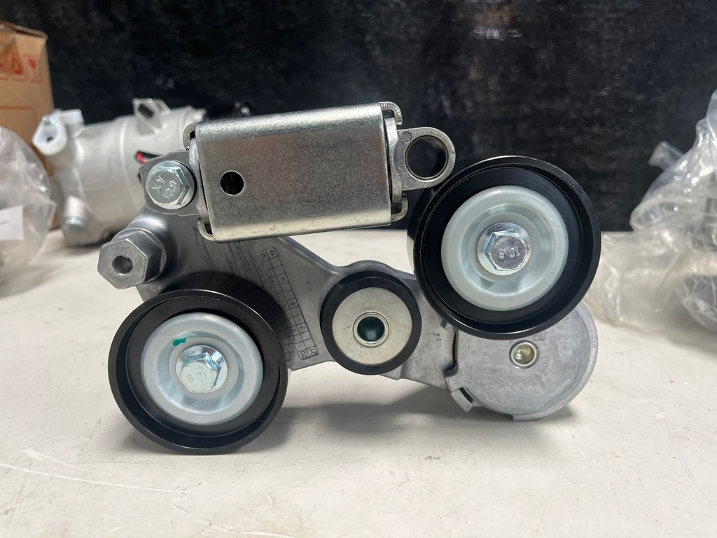 Tensor de correa para Chevrolet Malibu L4-2.4L 2008-2014 / Buick LaCrosse / Regal 2.4L L4 2012-2016.