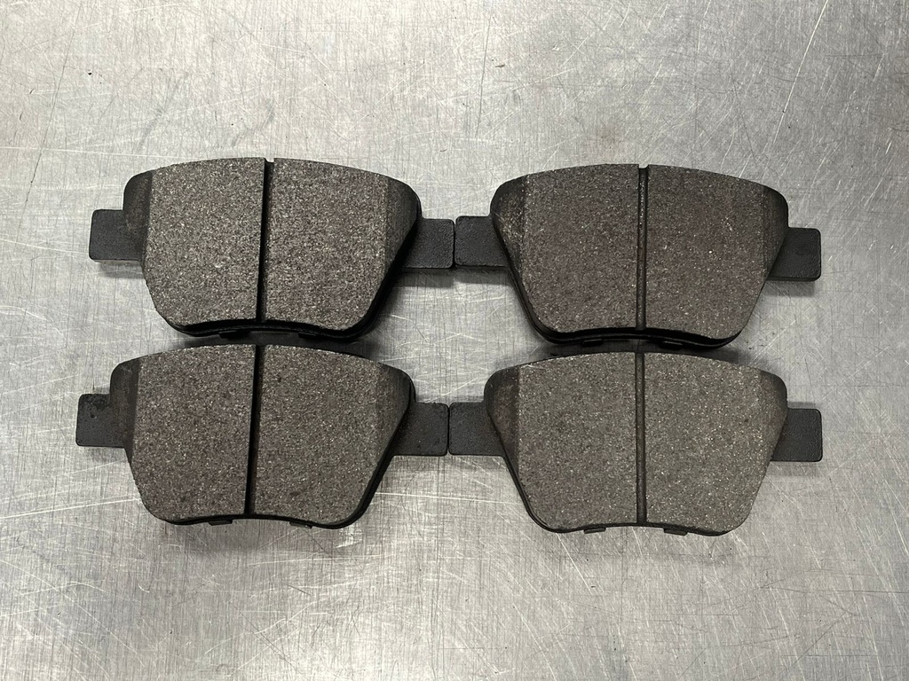 Pastillas traseras Audi A3 2010-2012 / A3 Quattro 2010-2012 / Volkswagen Eos 2009-2016 / Golf 2010-2014 / 2010-2018 / GTI 2011-2014.