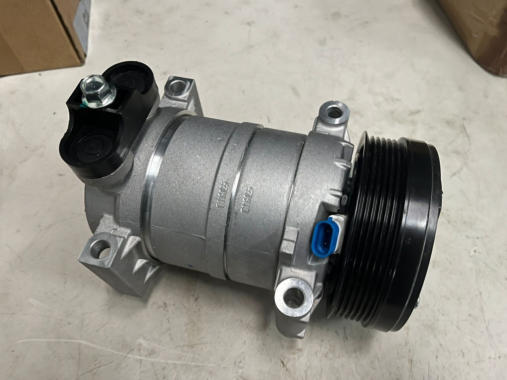 Compresor de aire A/C Chevrolet Astro Van V6 4.3L 1996-2005 / GMC Safari V6 4.3L 1996-2005