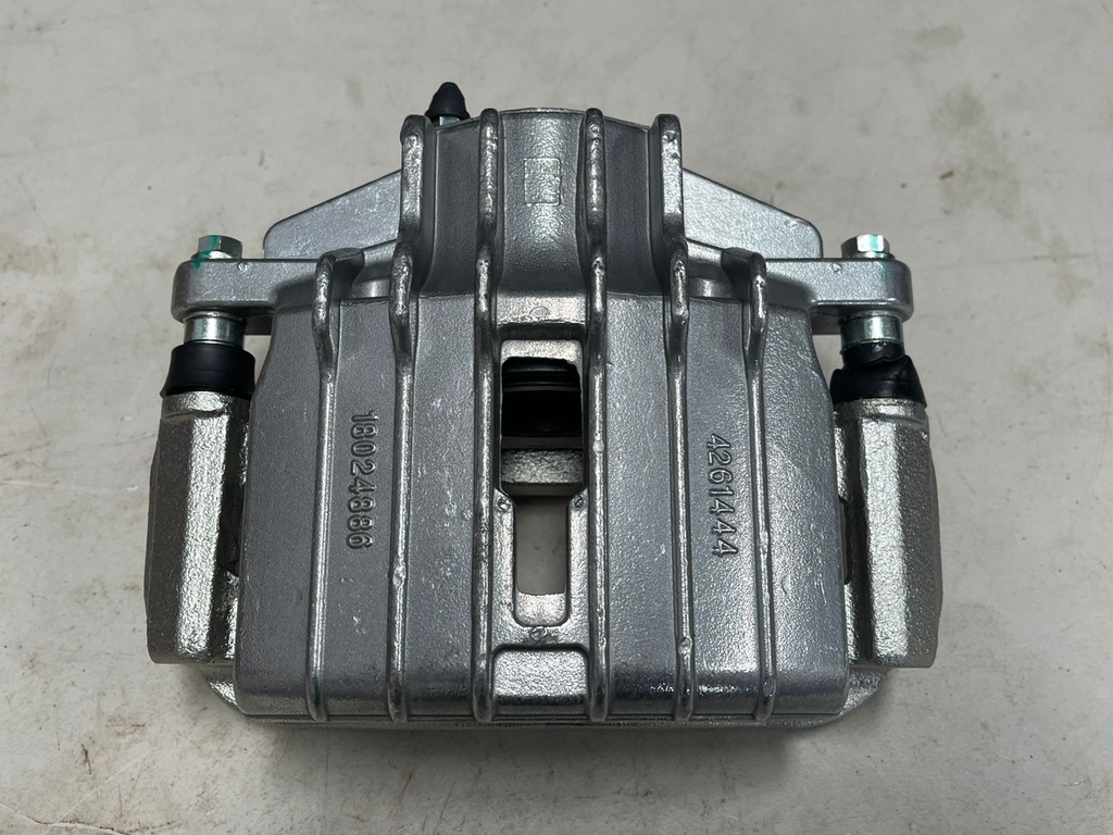Caliper delantero derecho Chevrolet Malibu 1995-2002