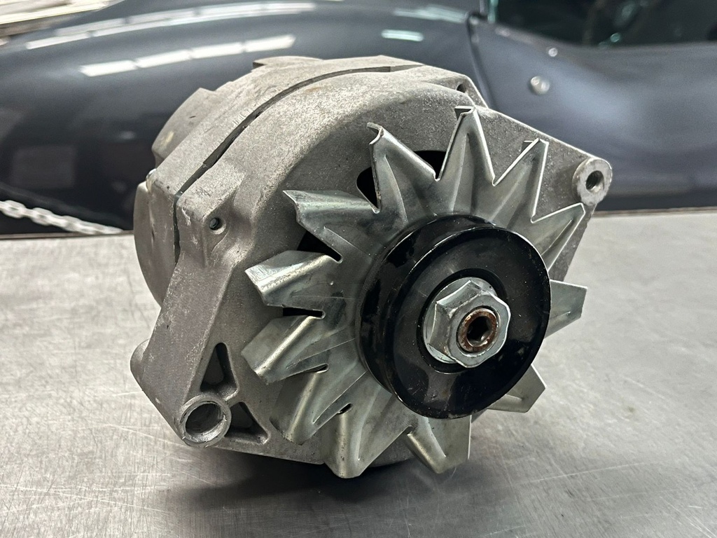 Alternador 120 AMP CHEVROLET V8 SBC 305 5.0L / 350 5.7L 1973-1983