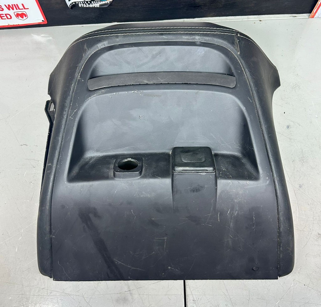Consola de almacenamiento para Chevrolet Tahoe / Suburban 2015 al 2020 (usado)