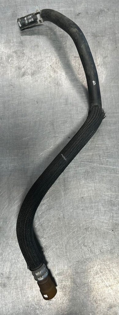 Manguera de entrada de A/C para Chevrolet Tahoe / Suburban 2015 al 2020 (usado)