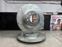 Discos Delanteros Perforados Dodge Challenger V6 3.5L / 3.6L 2009-2022 / Charger 3.6L V6 2006-2023 / Magnum 3.5L V6 2006-2008.