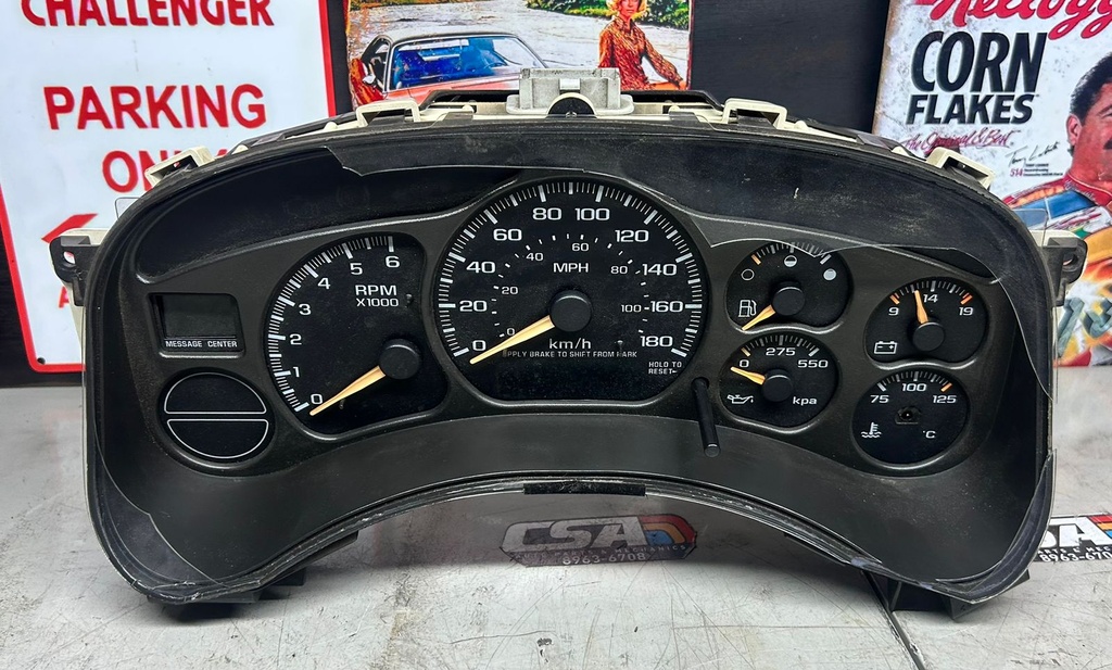 Cluster para Chevrolet Avalanche / Suburban / Tahoe 2000 al 2002 (Usado) (ID15055363)