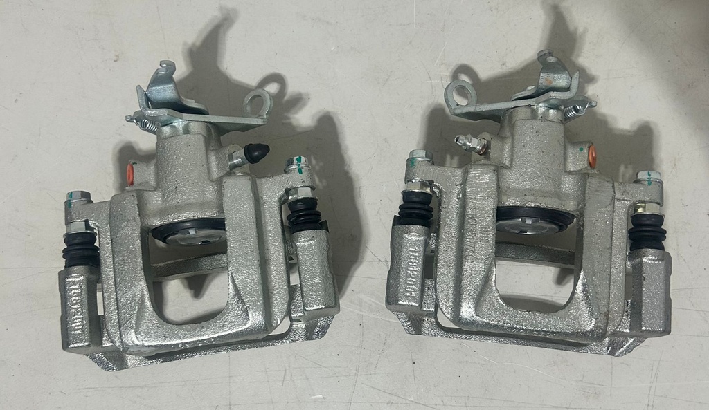 Calipers traseros para Dodge Grand Caravan 2008 al 2016 / Chrysler Town & Country 2008 al 2016 ( discos traseros 305mm )