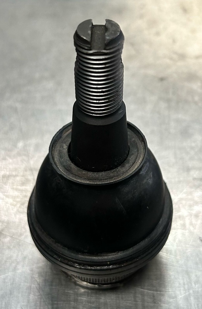 Rotula inferior para Chevrolet Avalanche 2002 al 2013 / Express 1500 2003 al 2014 / 2500 2003 al 2005 / Silverado 1500 1999 al 2016 / Suburban 1500 2000 al 2016 / Tahoe 2000 al 2016
