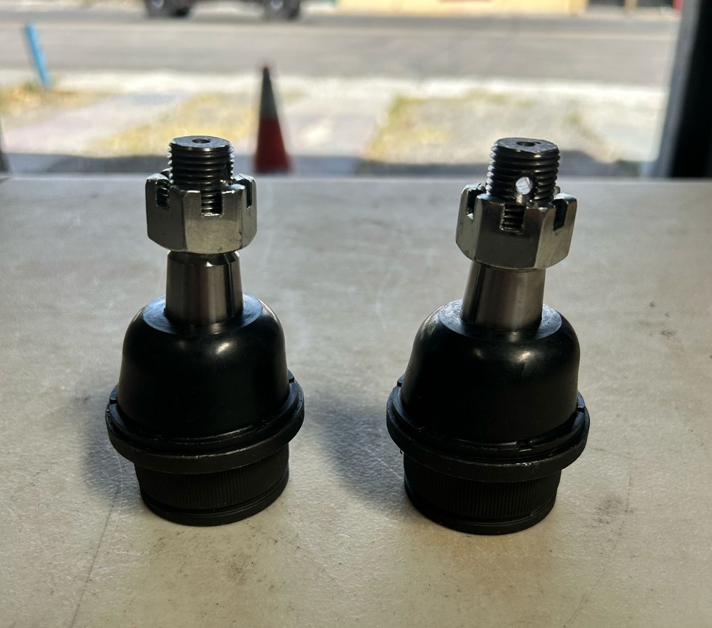 Rótulas delanteras inferiores para Ford Expedition 1997 al 2002 / Explorer 1995 al 2005 / F150 1997 al 2003 / F250 1997 a 1999 / Ranger ( Tipo barra de torsión) 1998 al 2012
