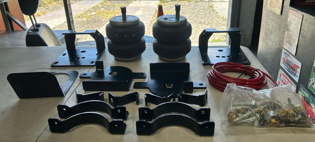 Bolsas de aire traseras para Chevrolet Silverado 2500 / 3500 HD 2011 al 2025 / GMC Sierra 2500 / 3500 HD 2011 al 2024 (5000 libras)