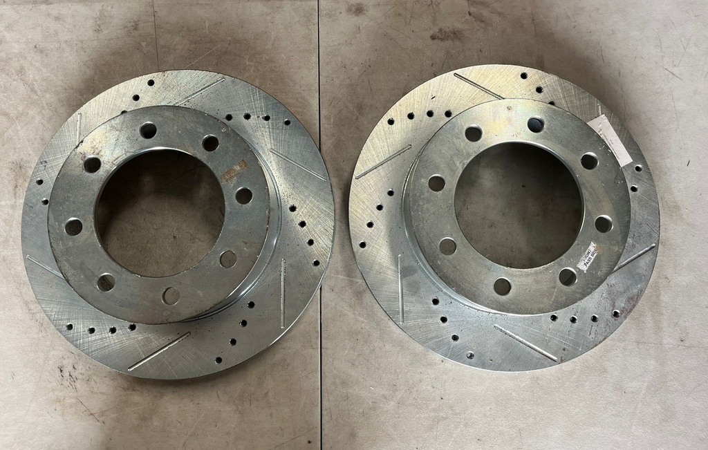 Discos Delanteros de 347mm Perforados / Ventilados Ford F250 Super Duty / F350 Super Duty / F450 Super Duty 2005-2010.