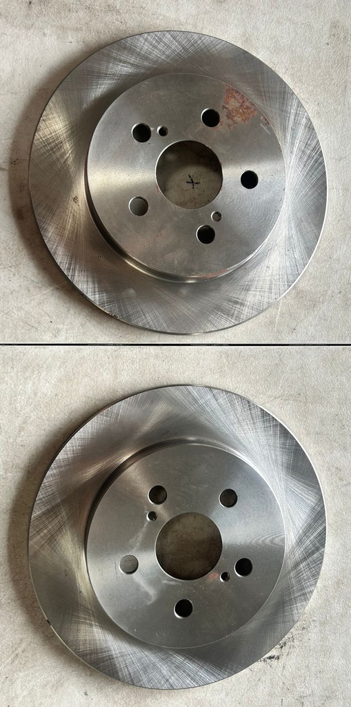 Discos traseros sólidos para Toyota Corolla 2009 al 2019 / Matrix 2009 al 2014 / Prius 2010 al 2022 Diámetro: (260mm)