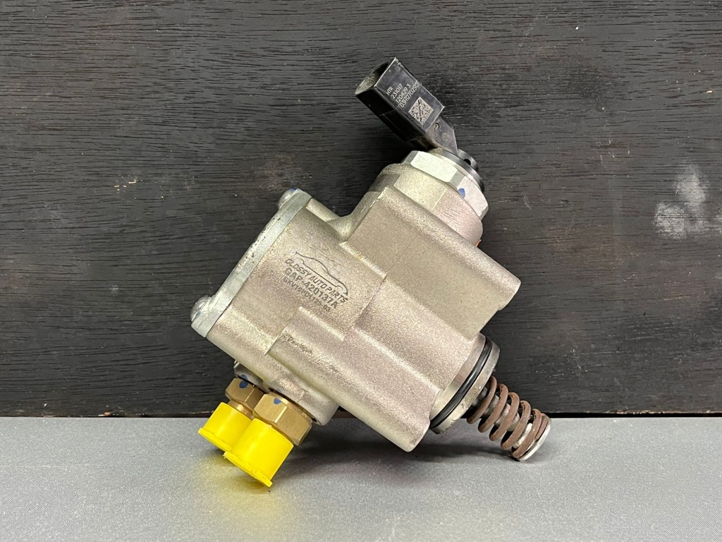 Bomba de Combustible de alta presión Audi Q7 Quattro 3.6L 2006-2010 / Volkswagen Passat 3.2L 2005-2010 / Phaeton 3.6L 2008-2016.