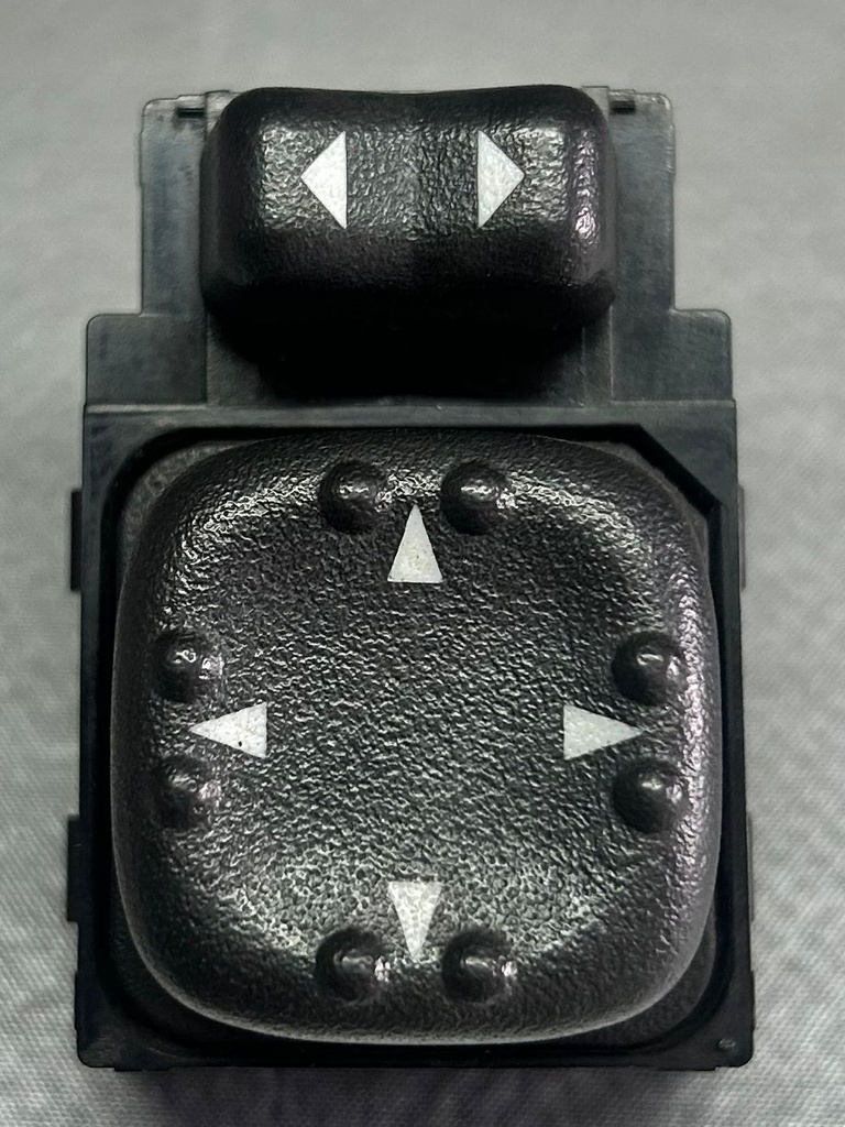 Botonera de espejos eléctricos para Chevrolet / GMC / Avalanche 2000 al 2002 / Silverado 1500 / 2500 / 3500 2001 al 2002 / Suburban 2000 al 2002 / Tahoe 2000 al 2002 / GMC Sierra 2001 al 2002