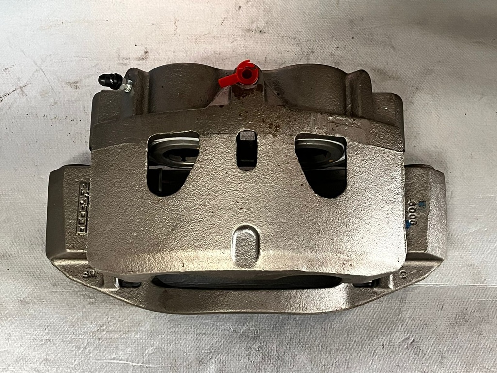 Caliper Delantero Izquierdo Chevrolet Silverado 2500 / 3500 2011-2019 / Suburban 2016-2019 / GMC Sierra 2500 / 3500 2011-2019.