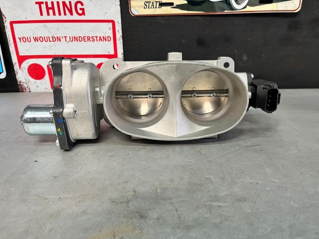 Cuerpo de Aceleración electrónico Ford F250 / F350 / F450 / F550 V10 6.8L 2005-2010 / Mustang V8 5.4L 2007-2012 / Mustang V8 5.8L 2013-2014.