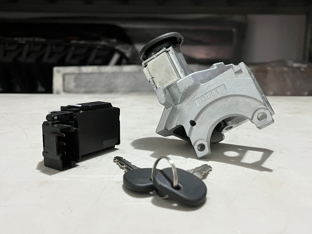 Llavín de arranque para Chevrolet Silverado 2000-2006 / S10 Pickup 2000-2004 / Tahoe 2000-2006 / GMC Jimmy 2000-2001 / Sierra 2000-2006.