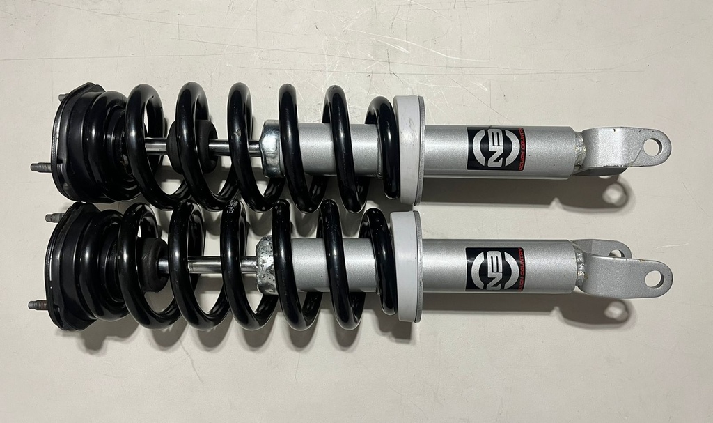 Compensadores Delanteros ROUGH COUNTRY de levante de 2.5" Ram 1500 4WD 2012-2018.