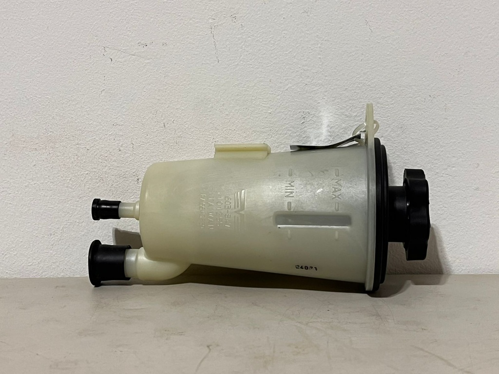 Depósito de Direccíon Hidraulica para Ford F250 / F350 / F450 2011-2016.