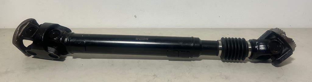 Barra de transmisión delantera para Ram 2500 / 3500 2003 al 2013 ( 4X4 / Transmision automática )