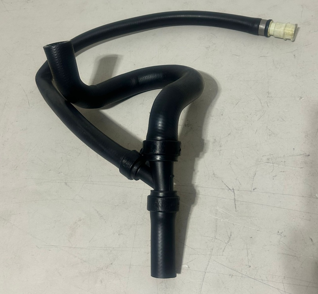 Manguera de refrigerante para Chevrolet Avalanche / Silverado / Sierra 1500 2007 al 2013 / Suburban / Tahoe / Yukon 2007 al 2014