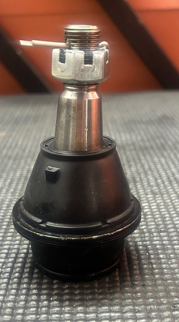 Rotula inferior para Chevrolet / GMC Avalanche 2007 al 2013 / Silverado / Tahoe / Sierra / Suburban / Yukon 2007 al 2016