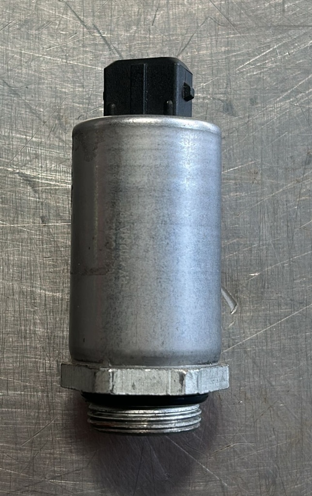 Solenoide de sincronización de árbol de levas variable BMW 3231 3281 1999 al 2000 325Cl 330CI X5 2001 al 2006 3251 325XI 330X| 525| 2001 al 2005 528/ 1998 al 2000 X3 2004 al 2006 Z3 1998 al 2002 Z4 2003 al 2005