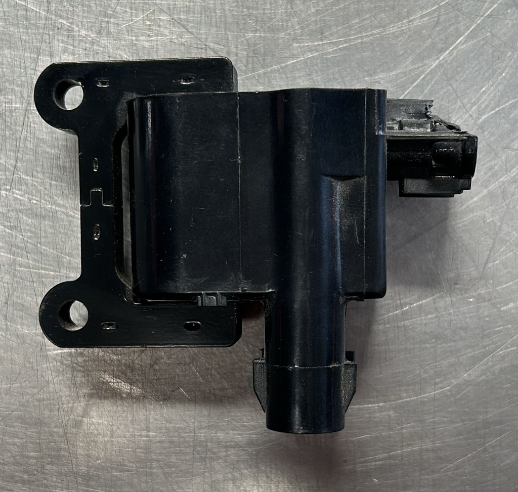 Bobina de encendido para Toyota 2.0L / 2.2L / 2.4L / 2.7L / 4Runner 1997 al 2000 / Camry 1997 al 2001 / Rav4 1998 al 2000 / Solara 1999 al 2001 / Tacoma 1998 al 2000
