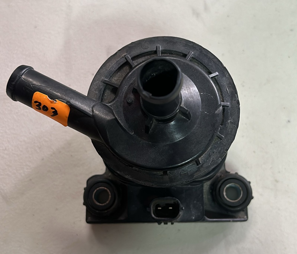 ENFRIADOR AGUA PRIUS 07